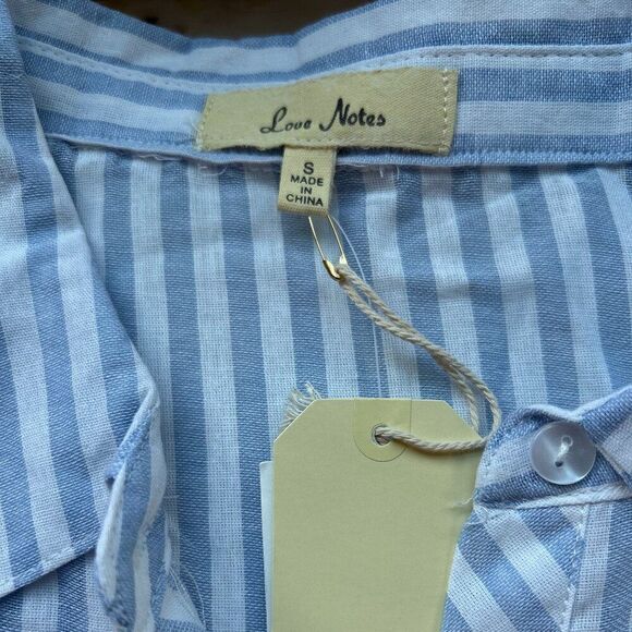 Love Notes Shirt Womens sm Blue Striped Button Up Crop Front 3/4 sleeve NWT   B1 - Picture 2 of 5